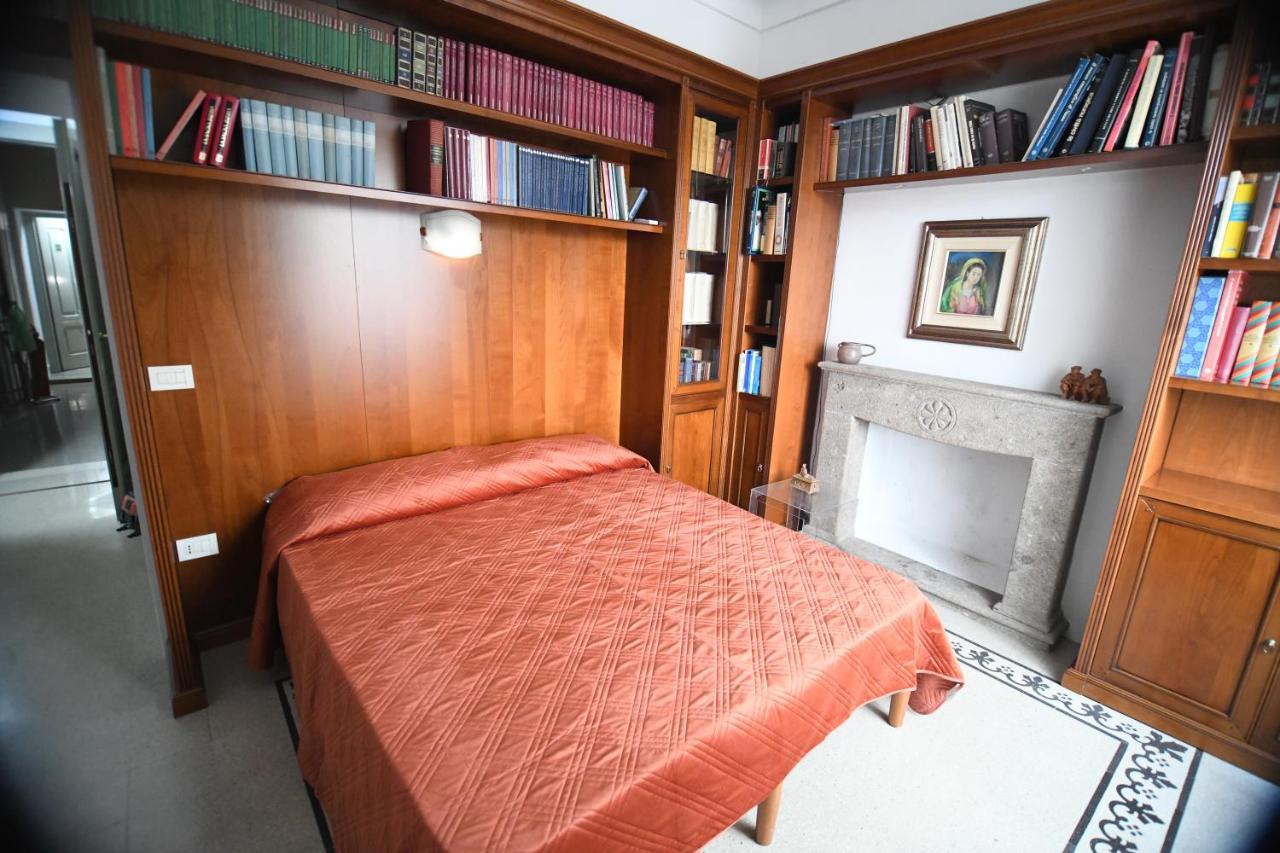Hotel Domo Peonia Bianca Nuoro  Esterno foto