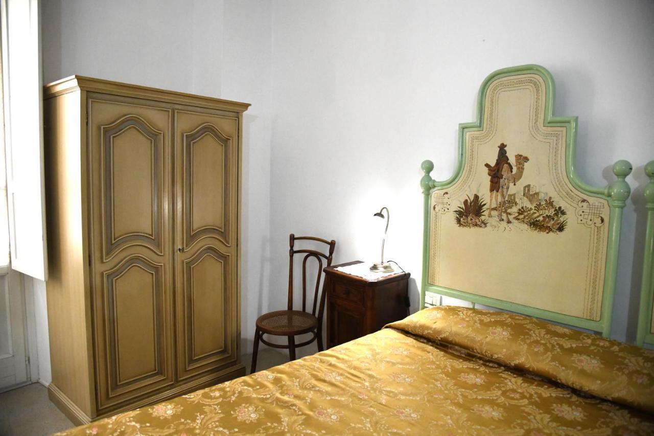 Hotel Domo Peonia Bianca Nuoro  Esterno foto