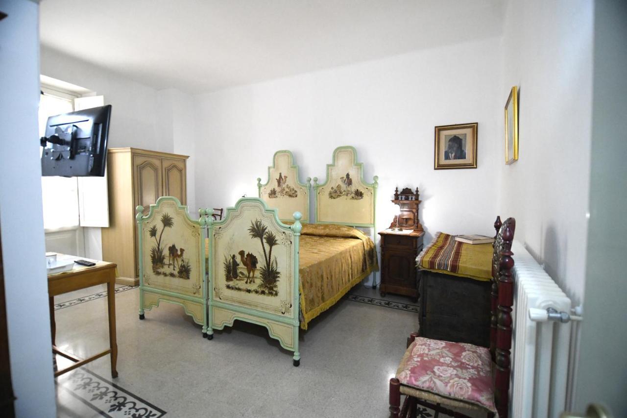 Hotel Domo Peonia Bianca Nuoro  Esterno foto